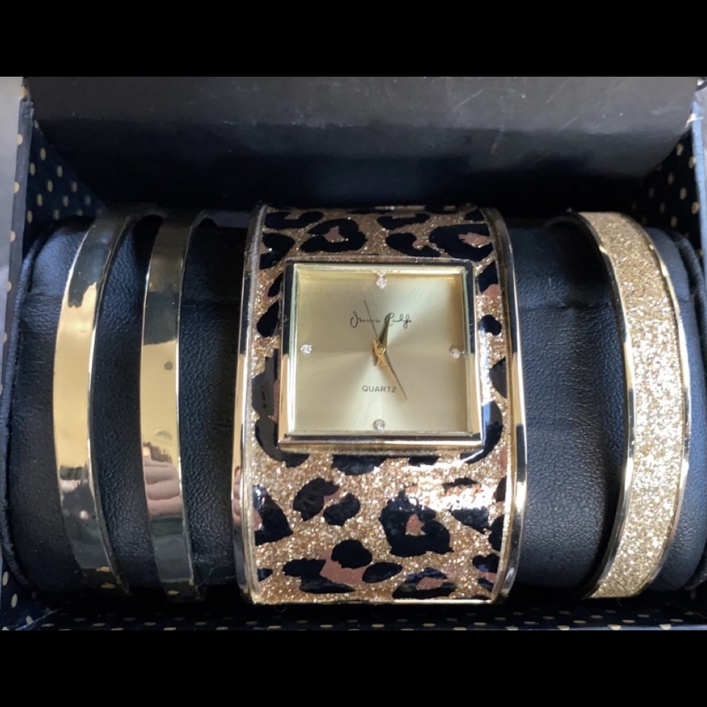 Jessica Carlyle jewelry set💛